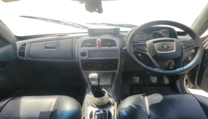 2017 Tata Xenon XT Crew Cab 4x2, Diesel, Manual, 37,415 km, interior