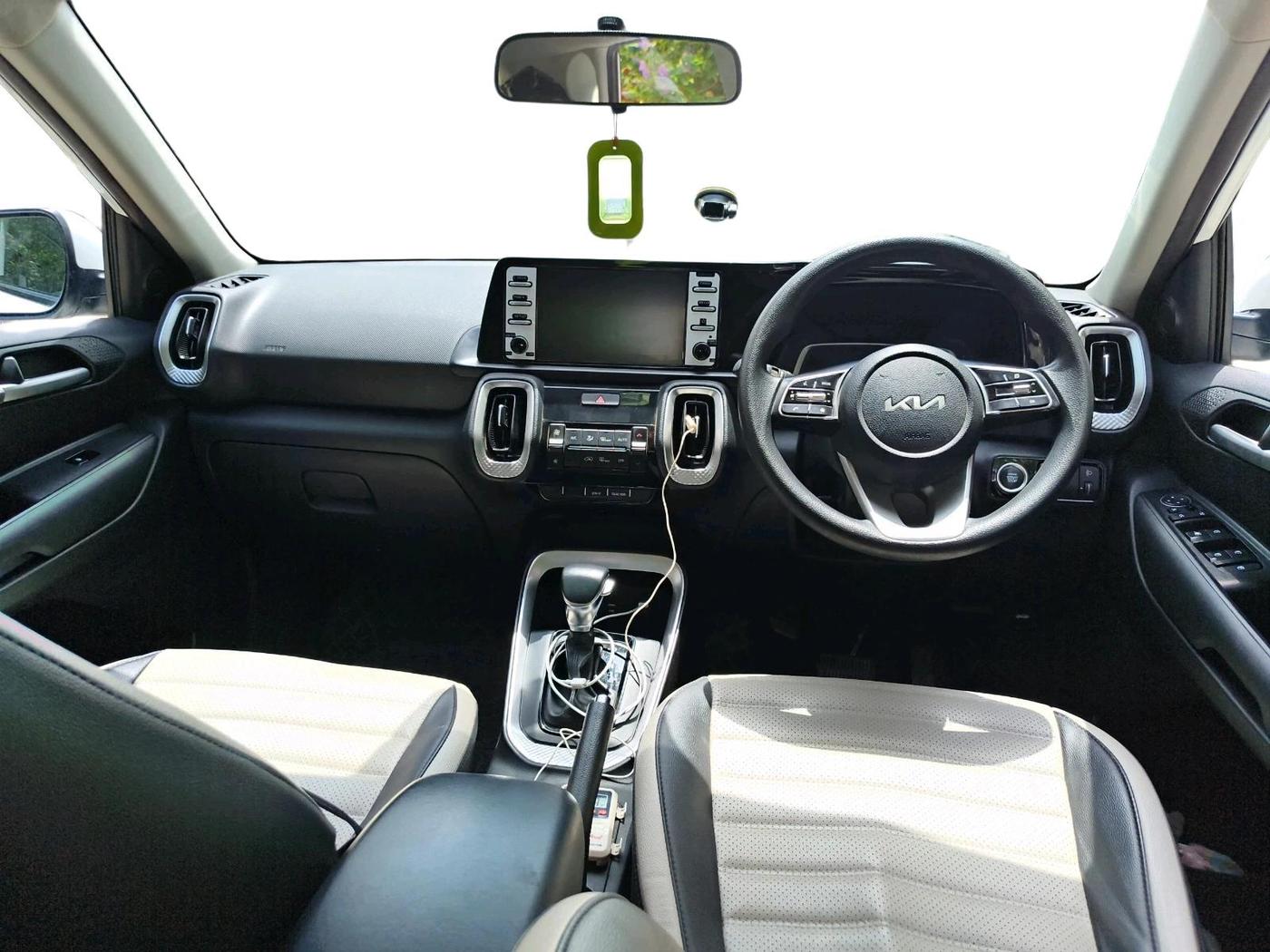 2021 KIA SONET HTK PLUS 1.0 DCT, Petrol, Automatic, 42,096 km, interior