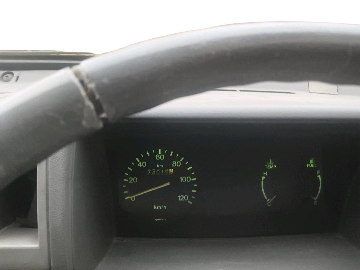 2002 Maruti Omni 5 STR, Petrol, Manual, 74,015 km, interior