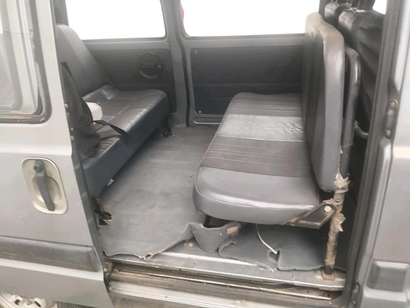 2002 Maruti Omni 5 STR, Petrol, Manual, 74,015 km, interior