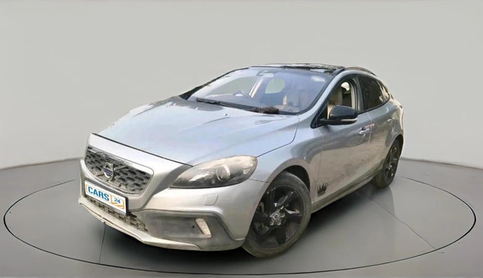 2013 Volvo V40 Cross Country D3, Diesel, Automatic, 9,10,500 km, exterior