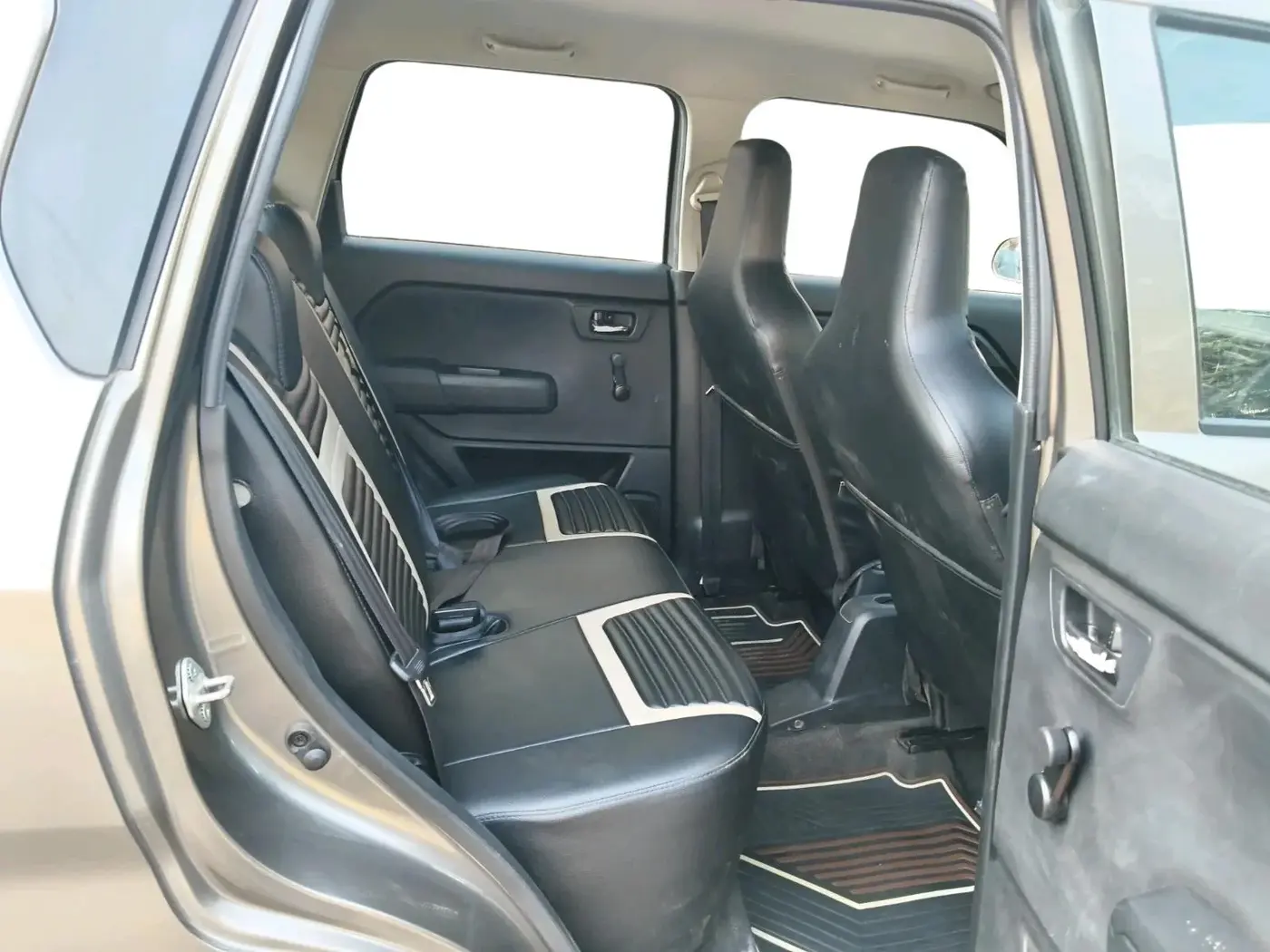2024 Maruti New Wagon-R LXI 1.0, Petrol, Manual, 6,120 km, interior
