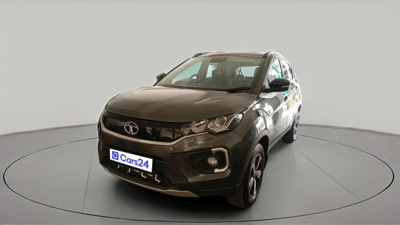 2023 Tata NEXON XZ PLUS LUXURY SUNROOF PETROL, Petrol, Manual, 31,410 km, exterior