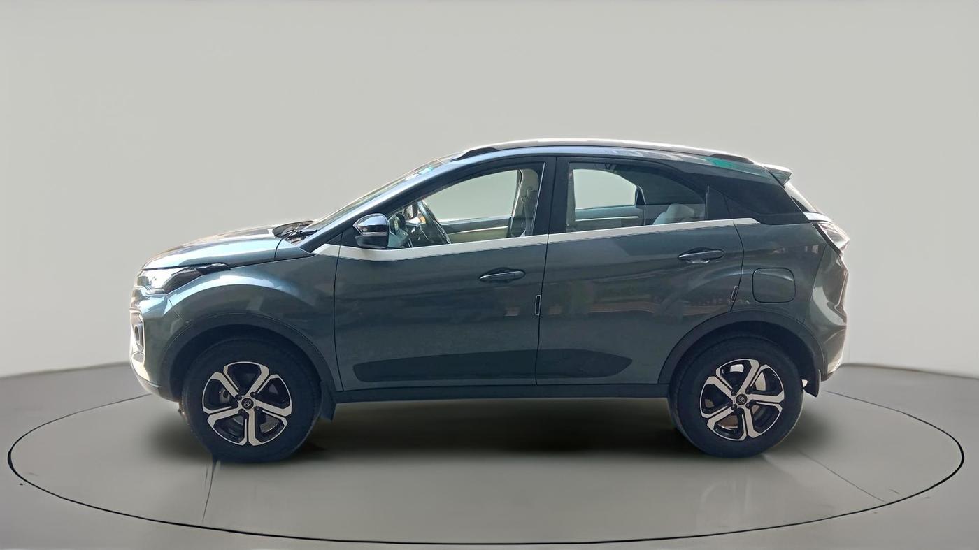 2023 Tata NEXON XZ PLUS LUXURY SUNROOF PETROL, Petrol, Manual, 31,410 km, exterior