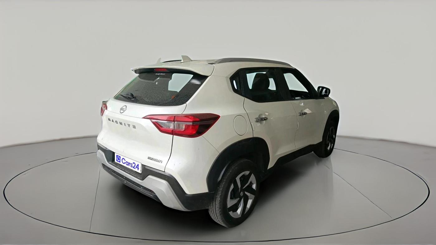 2024 Nissan MAGNITE Acenta B4D 1.0 Petrol AMT, Petrol, Automatic, 20,311 km, exterior