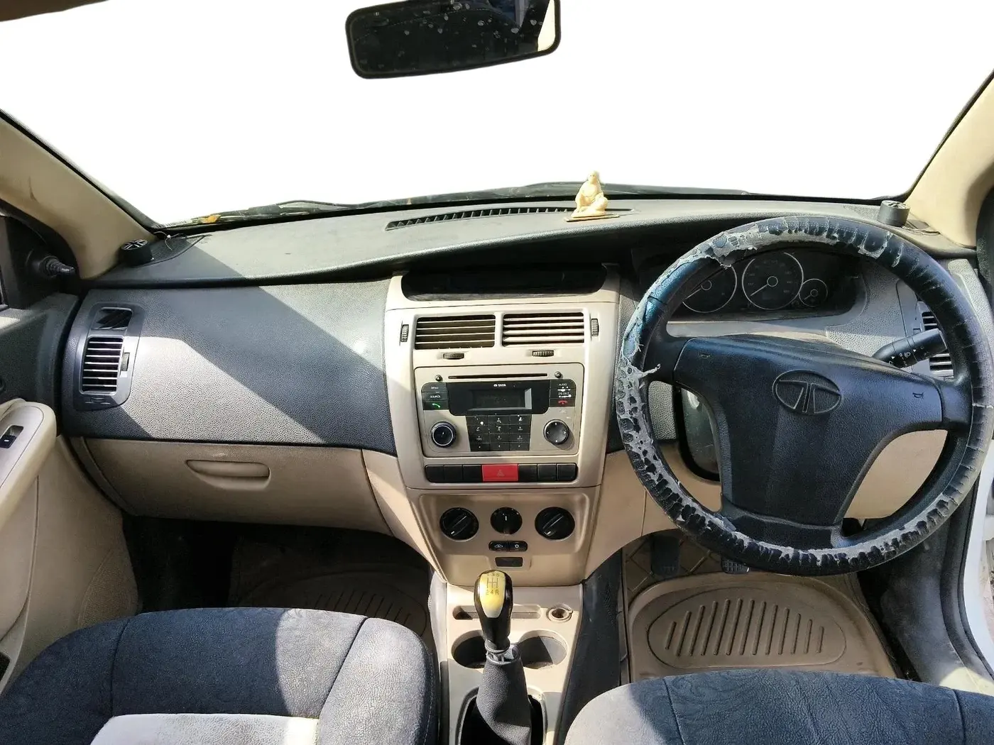 2014 Tata Indica Vista LX TDI, Diesel, Manual, 1,46,451 km, interior
