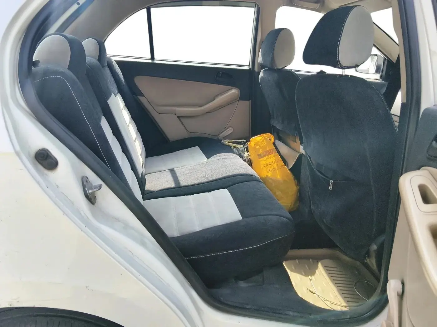2014 Tata Indica Vista LX TDI, Diesel, Manual, 1,46,451 km, interior