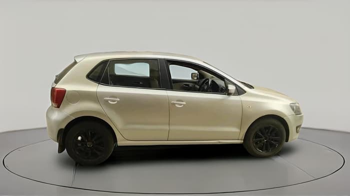 2013 Volkswagen Polo HIGHLINE DIESEL, Diesel, Manual, 75,644 km, exterior