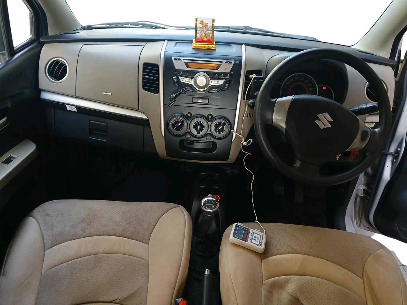 2014 Maruti Wagon R 1.0 VXI, Petrol, Manual, 44,915 km, interior
