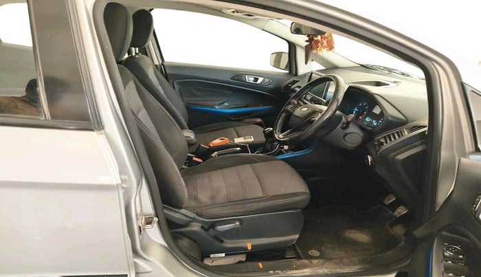 2018 Ford Ecosport TITANIUM 1.5L SIGNATURE EDITION (SUNROOF) DIESEL, Diesel, Manual, 1,56,833 km, interior