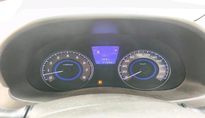 2015 Hyundai Verna FLUIDIC 4S 1.6 VTVT S(O), Petrol, Manual, 71,600 km, interior