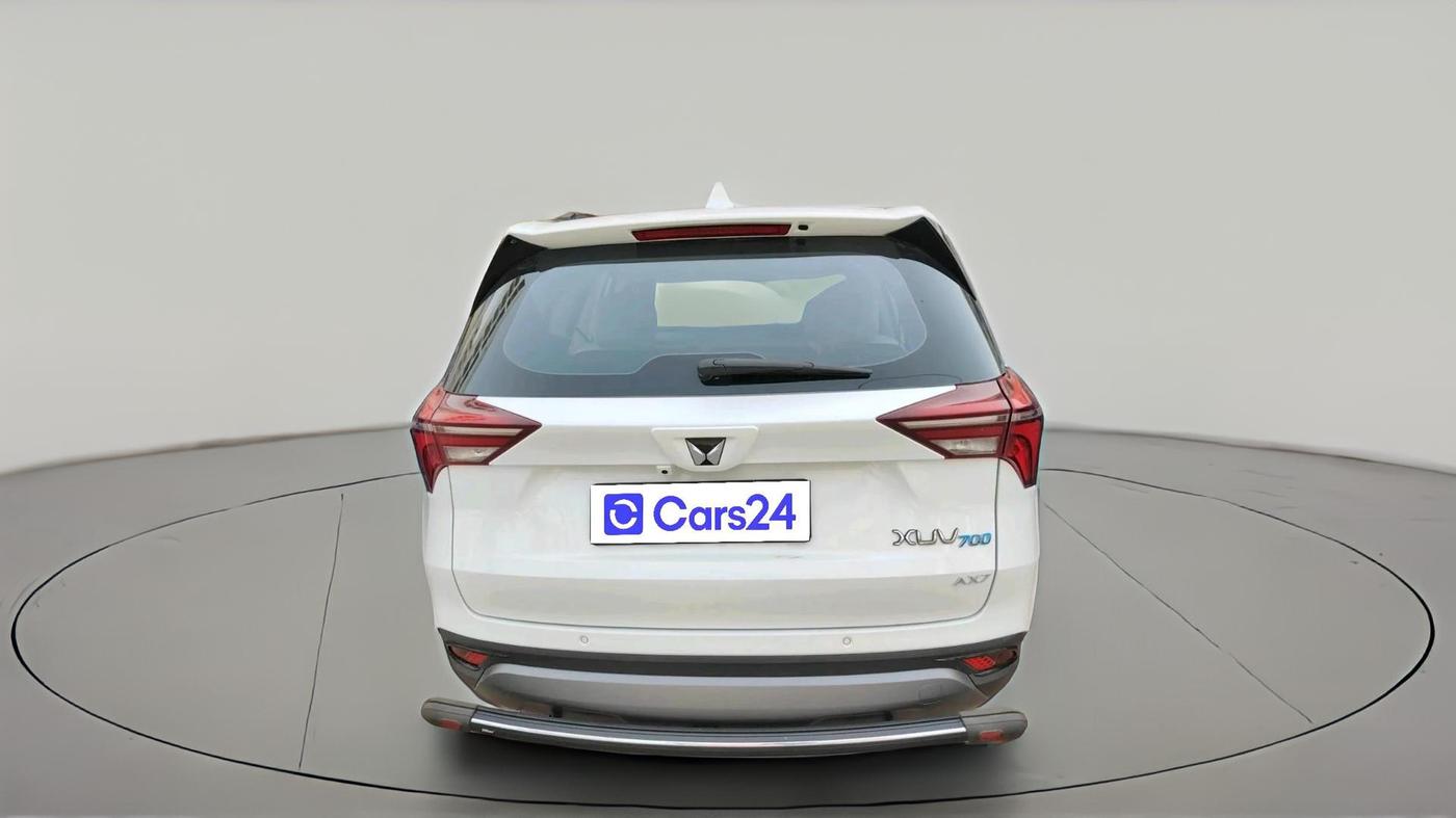 2025 Mahindra XUV700 AX 7 D AT 7 STR, Diesel, Automatic, 6,585 km, exterior