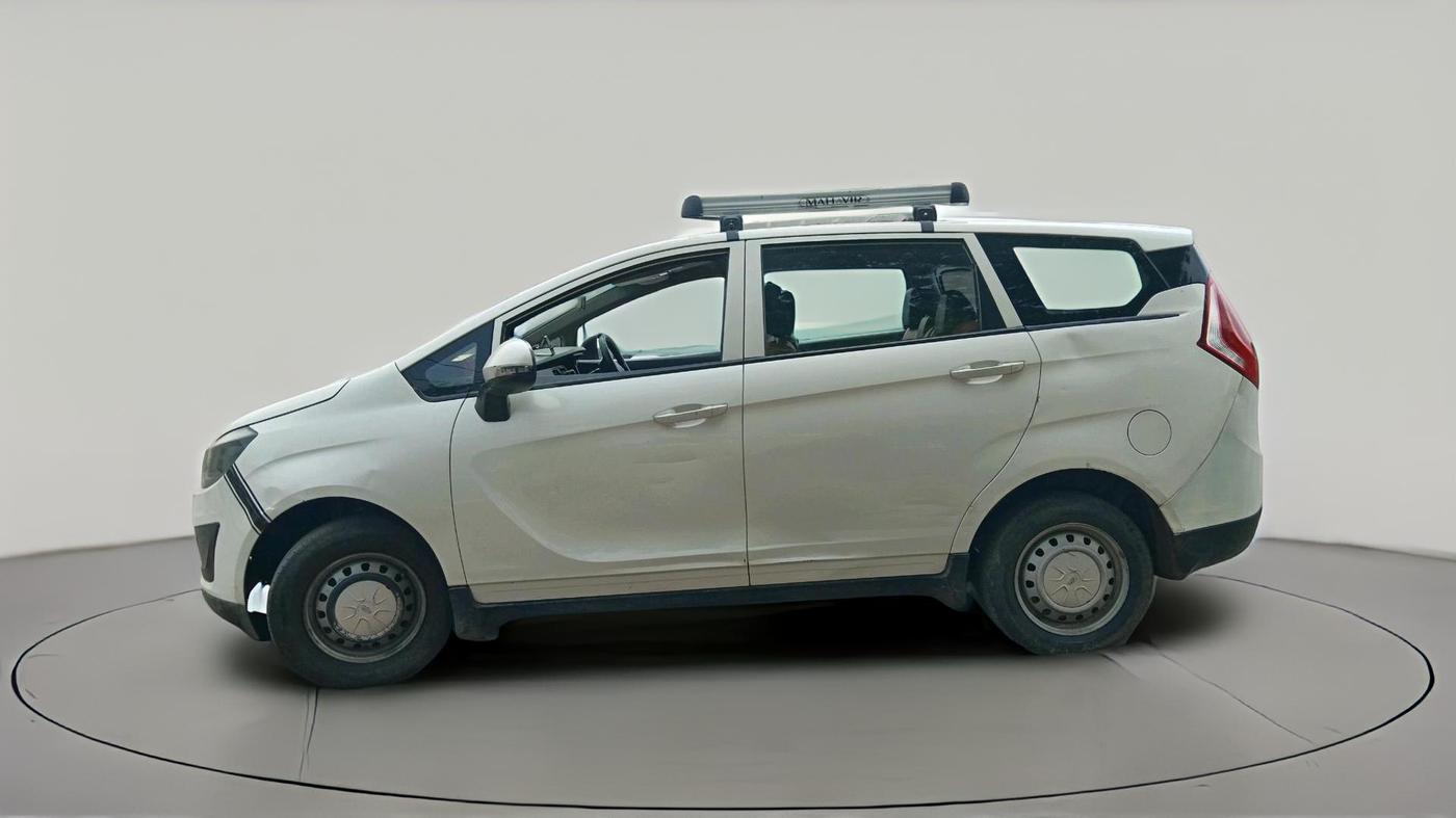 2019 Mahindra MARAZZO M2 8 STR, Diesel, Manual, 2,03,214 km, exterior