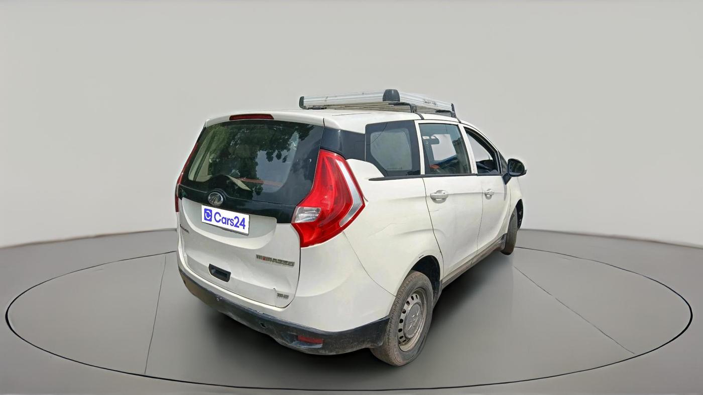 2019 Mahindra MARAZZO M2 8 STR, Diesel, Manual, 2,03,214 km, exterior