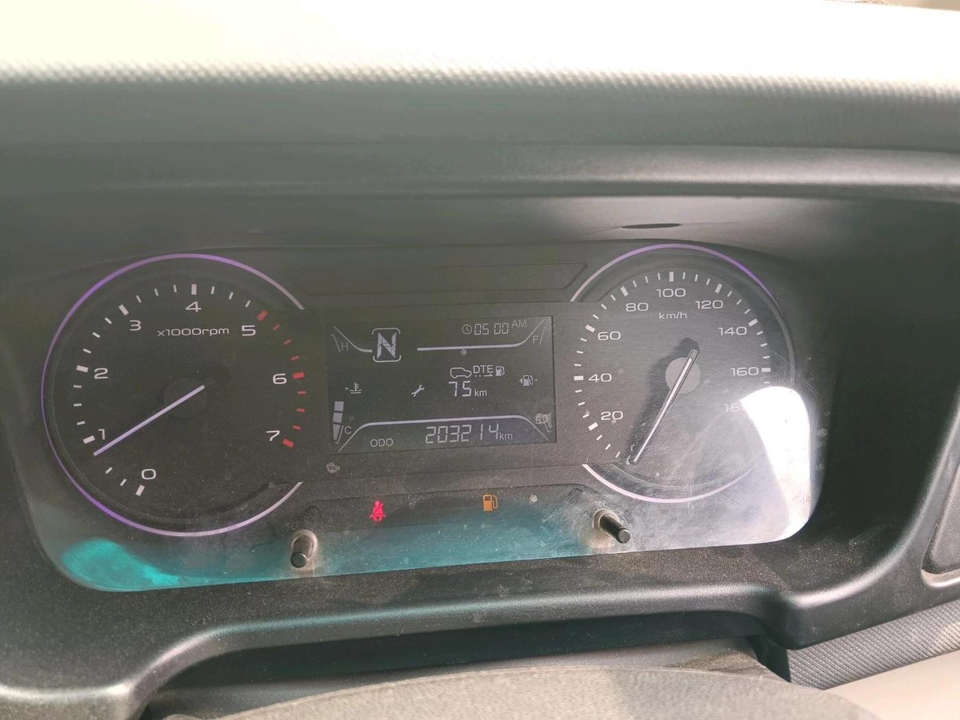 2019 Mahindra MARAZZO M2 8 STR, Diesel, Manual, 2,03,214 km, interior