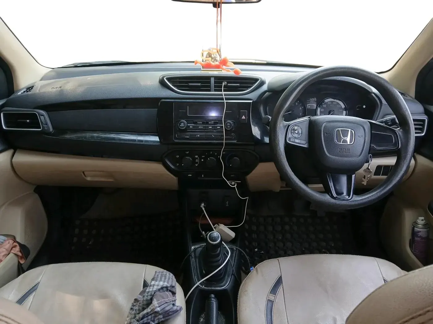 2018 Honda Amaze 1.2L I-VTEC S, CNG, Manual, 1,42,845 km, interior