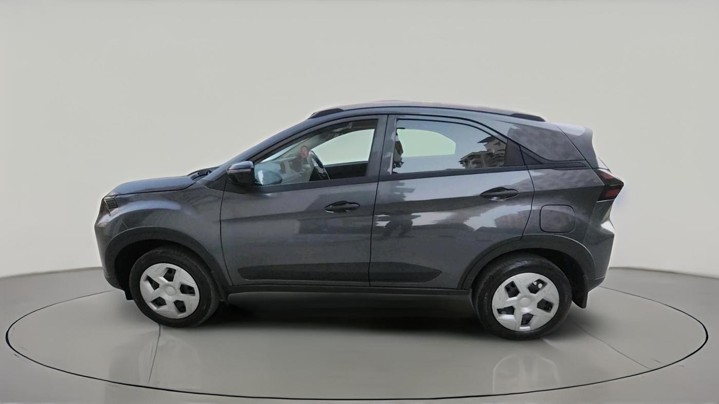 2025 Tata NEXON Smart Plus S 1.2 iCNG 6MT, CNG, Manual, 14,248 km, exterior