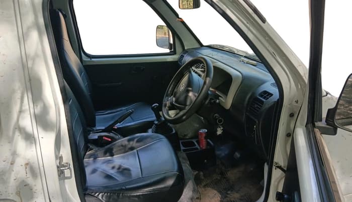 2022 Maruti Eeco 5 STR AC CNG (O), CNG, Manual, 84,557 km, interior