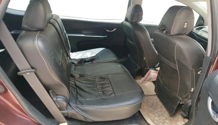 2018 Honda BR-V 1.5L I- DTEC V, Diesel, Manual, 1,05,590 km, interior