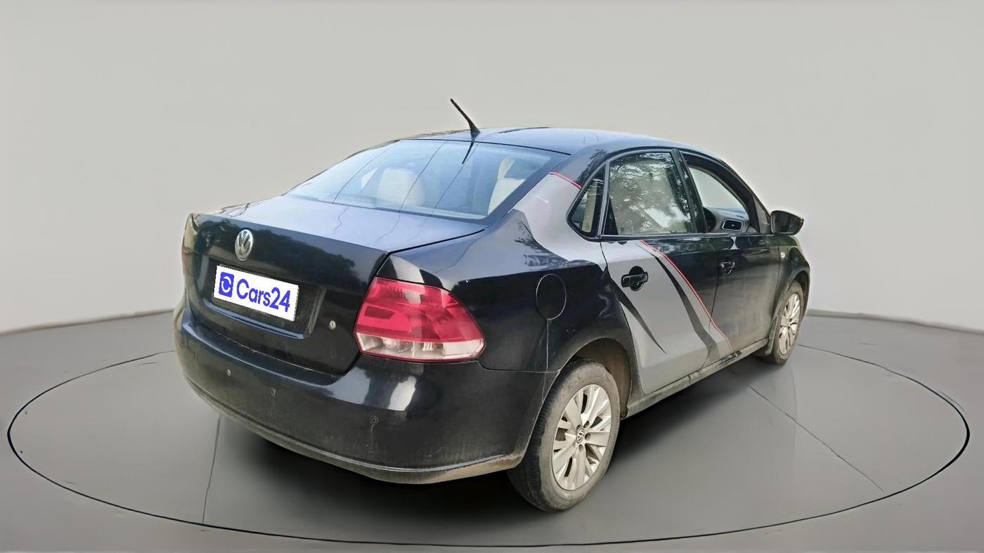 2015 Volkswagen Vento HIGHLINE 1.5 AT, Diesel, Automatic, 1,37,435 km, exterior