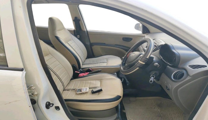 2011 Hyundai i10 ERA 1.1, Petrol, Manual, 1,37,834 km, interior