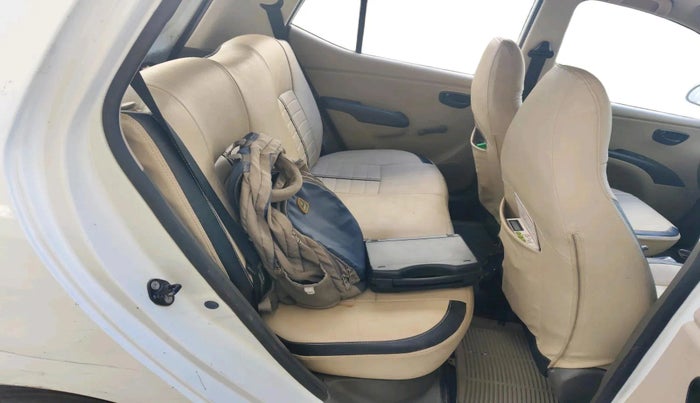 2011 Hyundai i10 ERA 1.1, Petrol, Manual, 1,37,834 km, interior