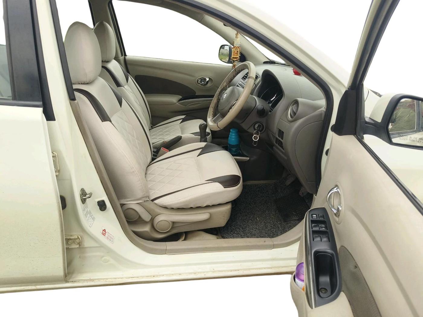 2013 Renault Scala RXE DIESEL, Diesel, Manual, 1,24,428 km, interior