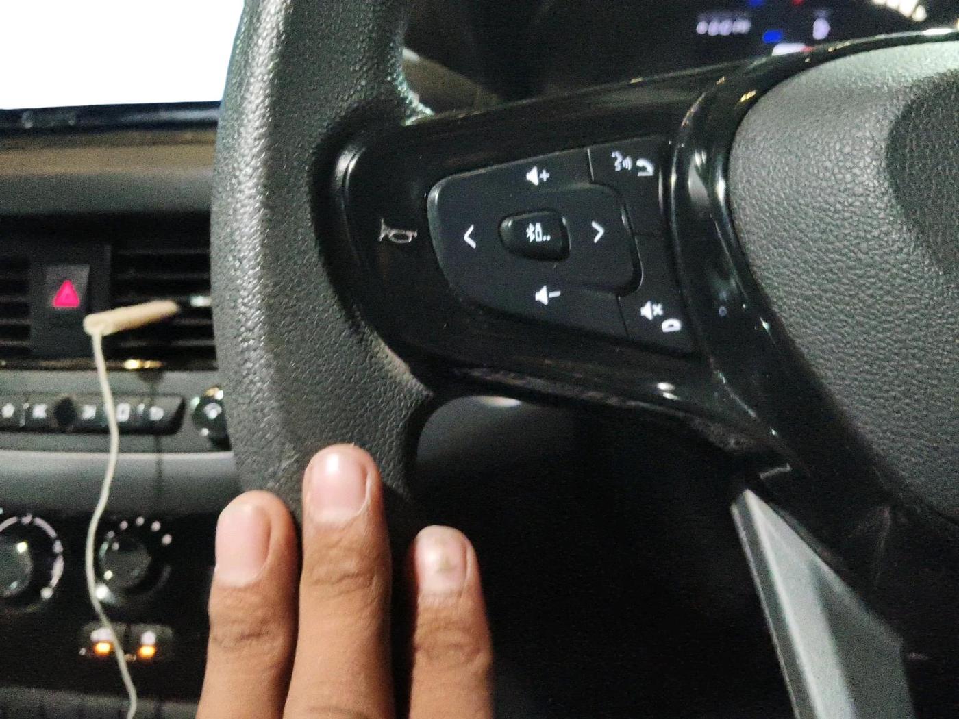 2021 Tata NEXON XM SUNROOF PETROL, Petrol, Manual, 47,519 km, interior