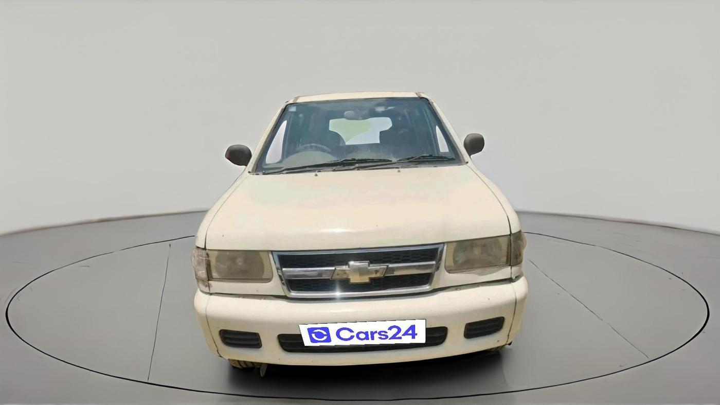 2010 Chevrolet Tavera NEO LT L 10 STR BS III, Diesel, Manual, 1 km, exterior