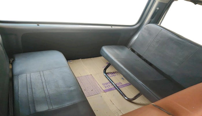 2022 Maruti Eeco 5 STR AC CNG (O), CNG, Manual, 80,127 km, interior