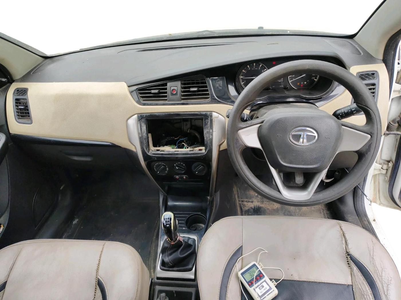 2017 Tata Zest XE 75PS DIESEL, Diesel, Manual, 1,72,238 km, interior