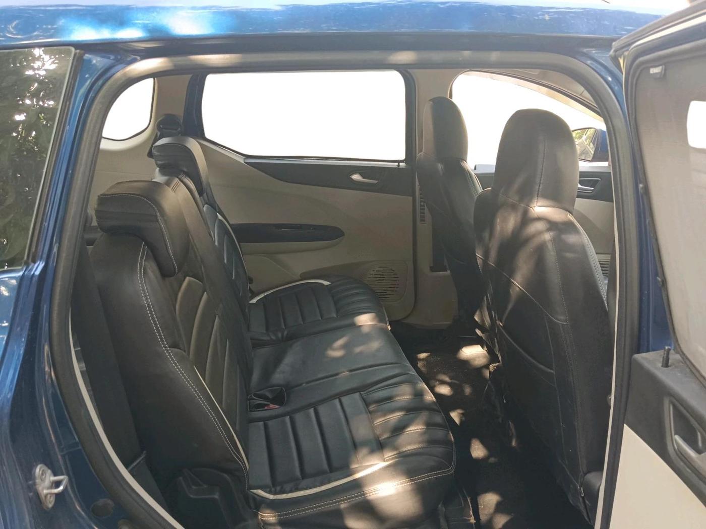 2019 Renault TRIBER RXZ, Petrol, Manual, 57,110 km, interior