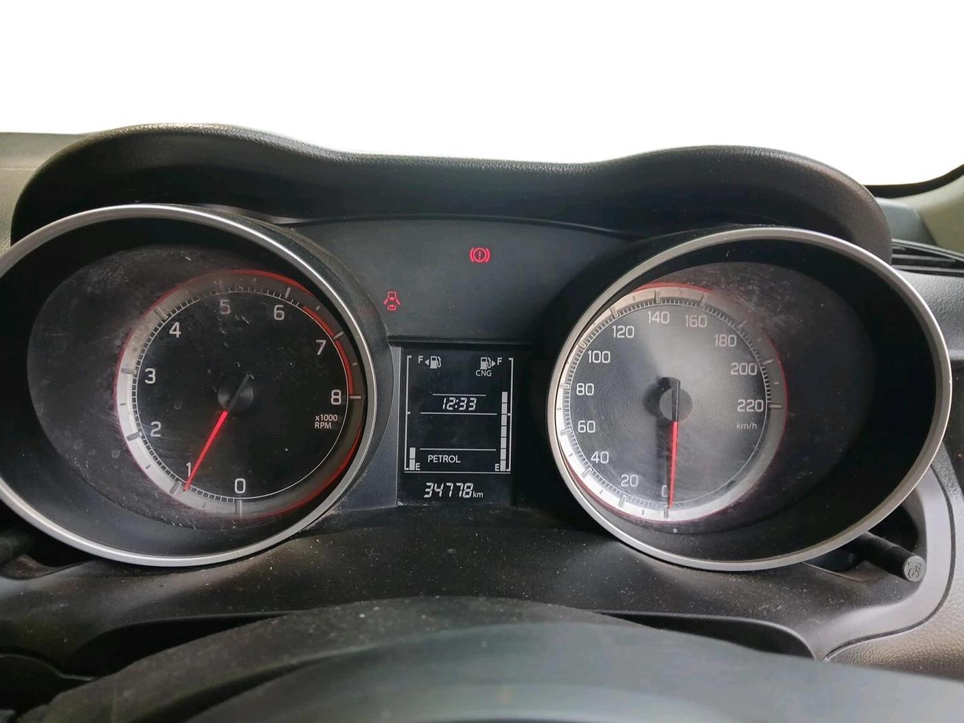 2023 Maruti Swift VXI CNG, CNG, Manual, 34,778 km, interior