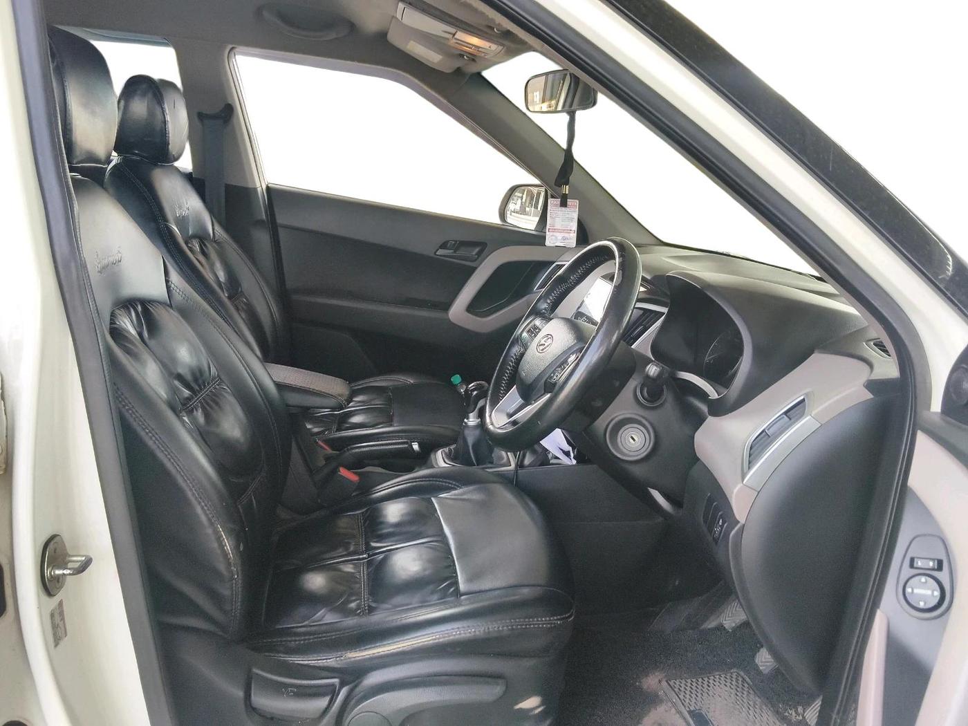 2018 Hyundai Creta E PLUS 1.4 DIESEL, Diesel, Manual, 1,95,598 km, interior
