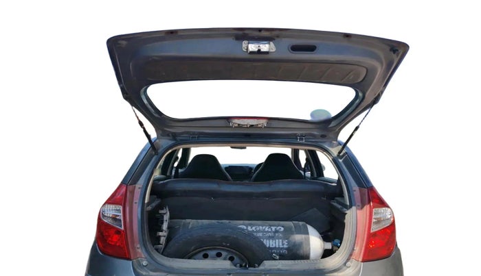 2013 Hyundai i10 MAGNA 1.1, CNG, Manual, 1,09,802 km, exterior