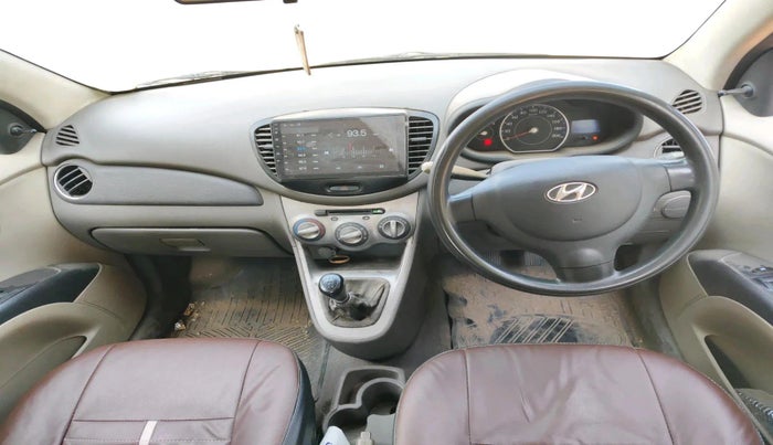 2013 Hyundai i10 MAGNA 1.1, CNG, Manual, 1,09,802 km, interior