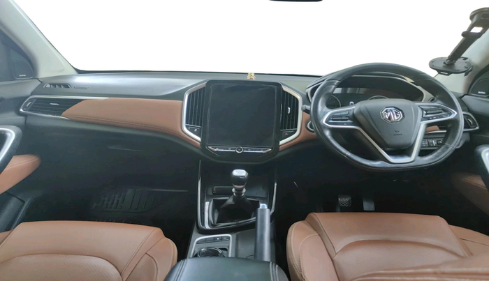 2021 MG HECTOR PLUS SELECT 2.0 DIESEL TURBO MT 7-STR, Diesel, Manual, 89,491 km, interior