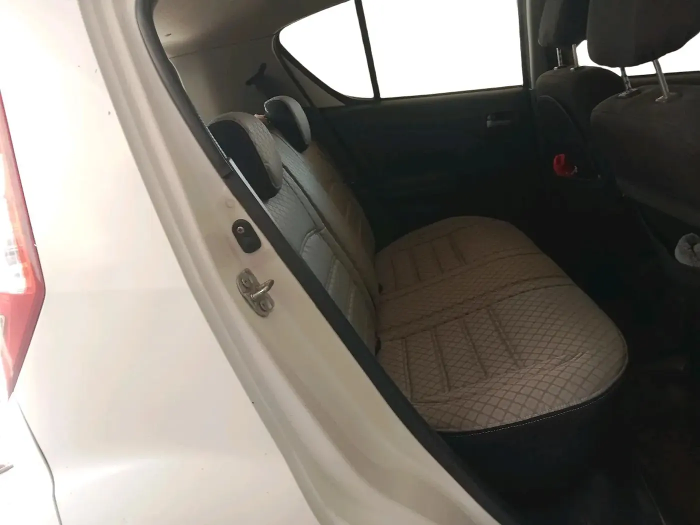 2010 Maruti Ritz ZXI, Petrol, Manual, 2,49,794 km, interior