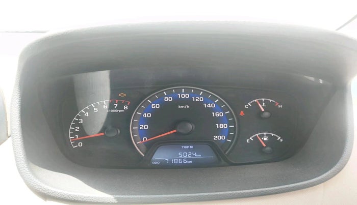 2018 Hyundai Xcent SX 1.2, CNG, Manual, 71,866 km, interior