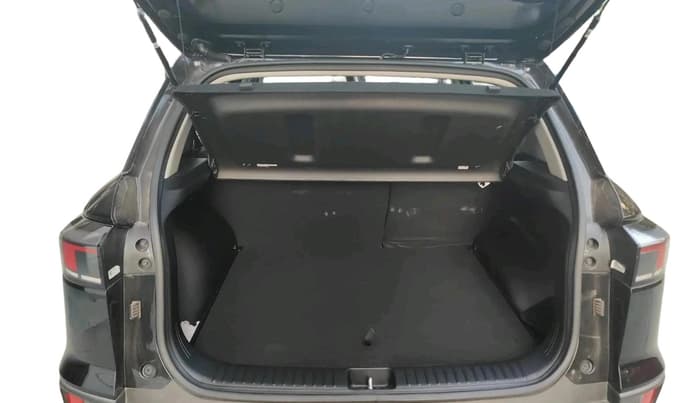 2025 Hyundai Creta S (O) 1.5 Petrol Knight Edition, Petrol, Manual, 5,735 km, exterior