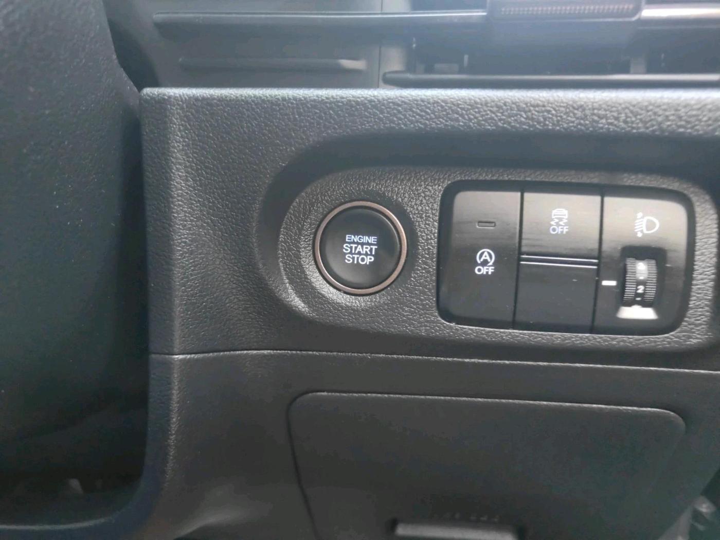 2025 Hyundai Creta S (O) 1.5 Petrol Knight Edition, Petrol, Manual, 5,735 km, interior
