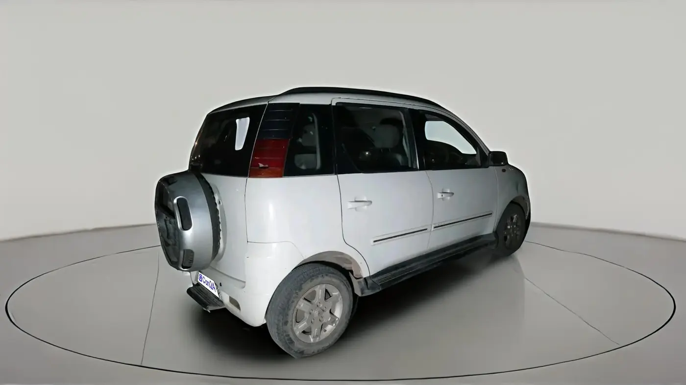 2012 Mahindra Quanto C8, Diesel, Manual, 97,540 km, exterior
