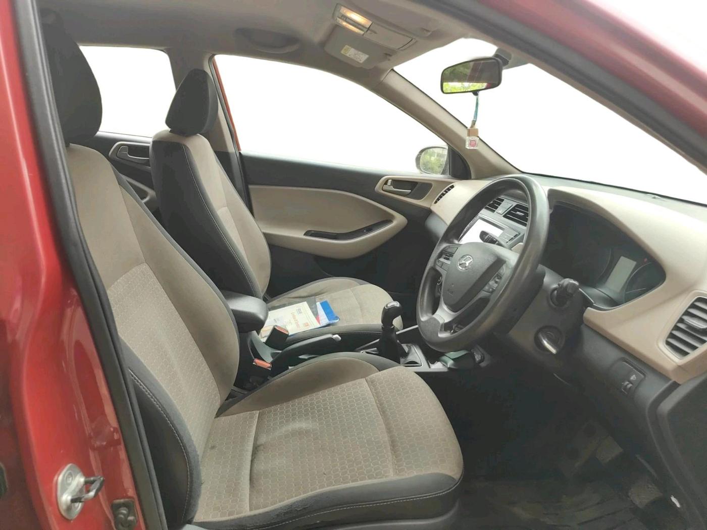 2017 Hyundai Elite i20 ASTA 1.2, Petrol, Manual, 71,319 km, interior