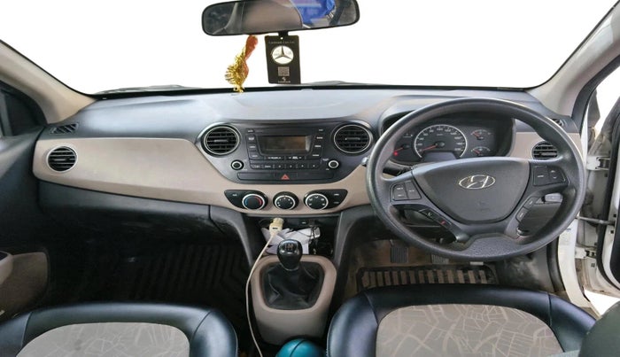 2018 Hyundai Grand i10 MAGNA 1.2 KAPPA VTVT, CNG, Manual, 47,517 km, interior