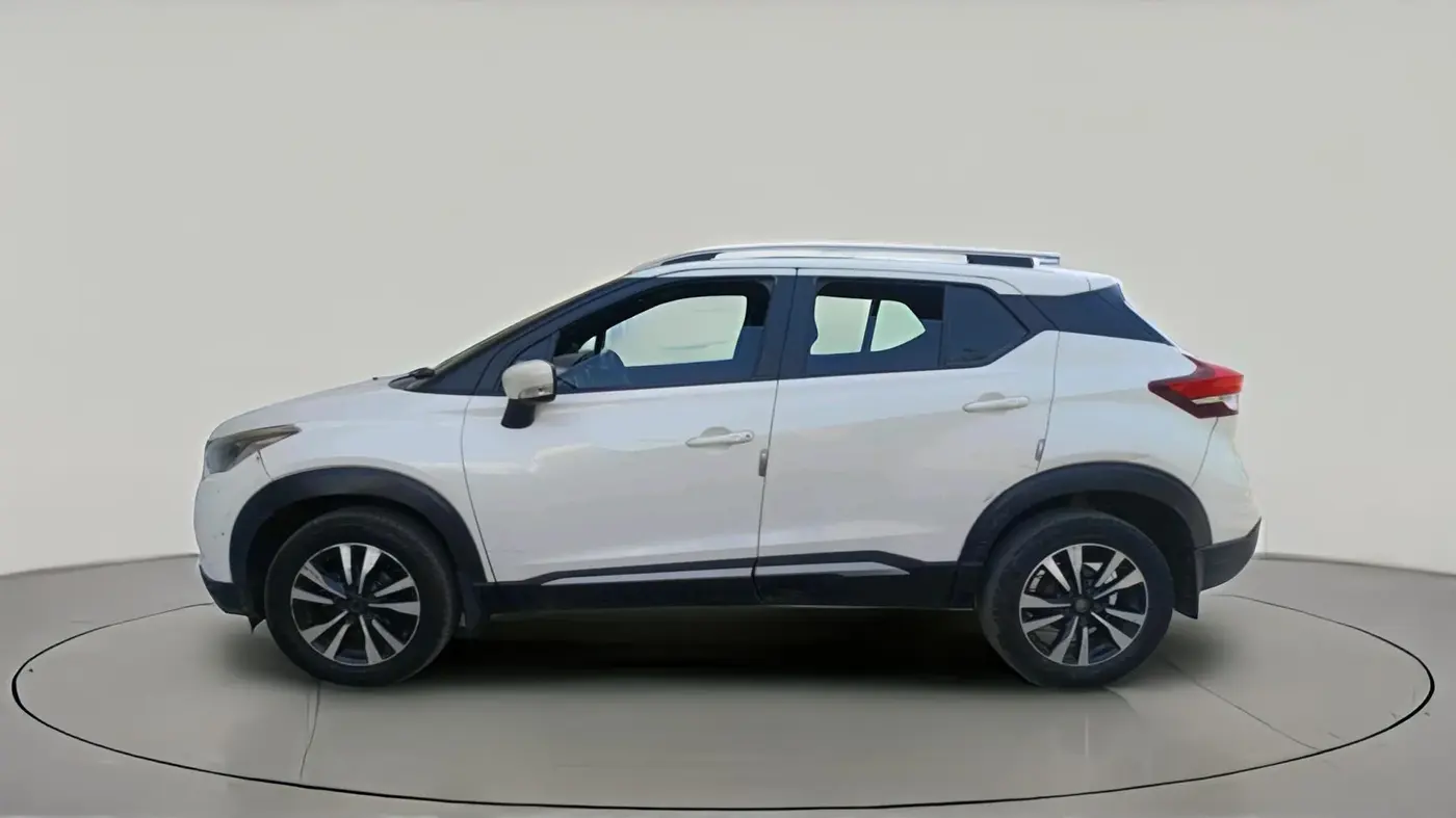 2022 Nissan Kicks XV 1.5, Petrol, Manual, 1,05,029 km, exterior