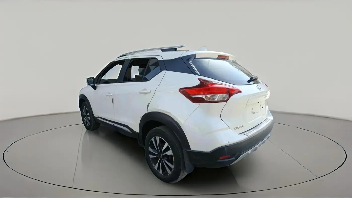 2022 Nissan Kicks XV 1.5, Petrol, Manual, 1,05,029 km, exterior