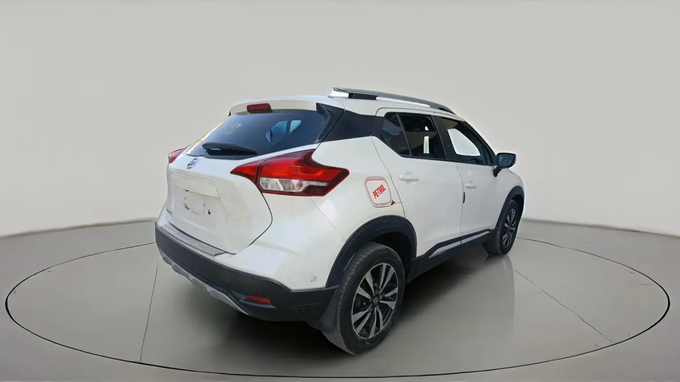 2022 Nissan Kicks XV 1.5, Petrol, Manual, 1,05,029 km, exterior
