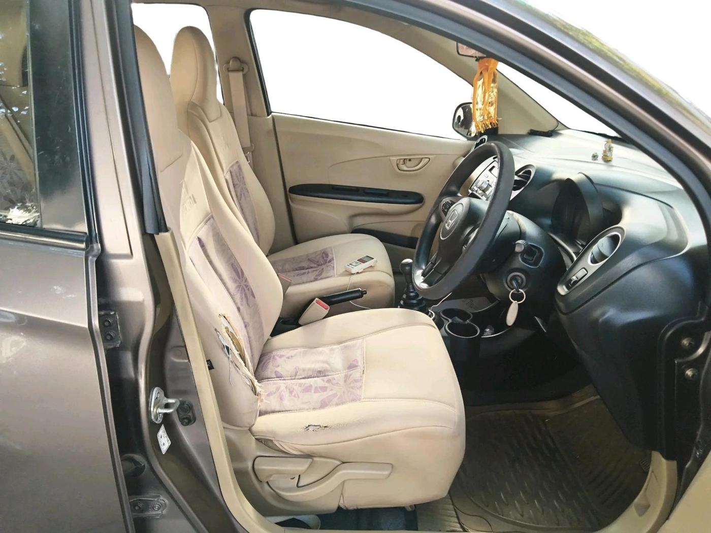 2014 Honda Brio S MT, Petrol, Manual, 42,685 km, interior
