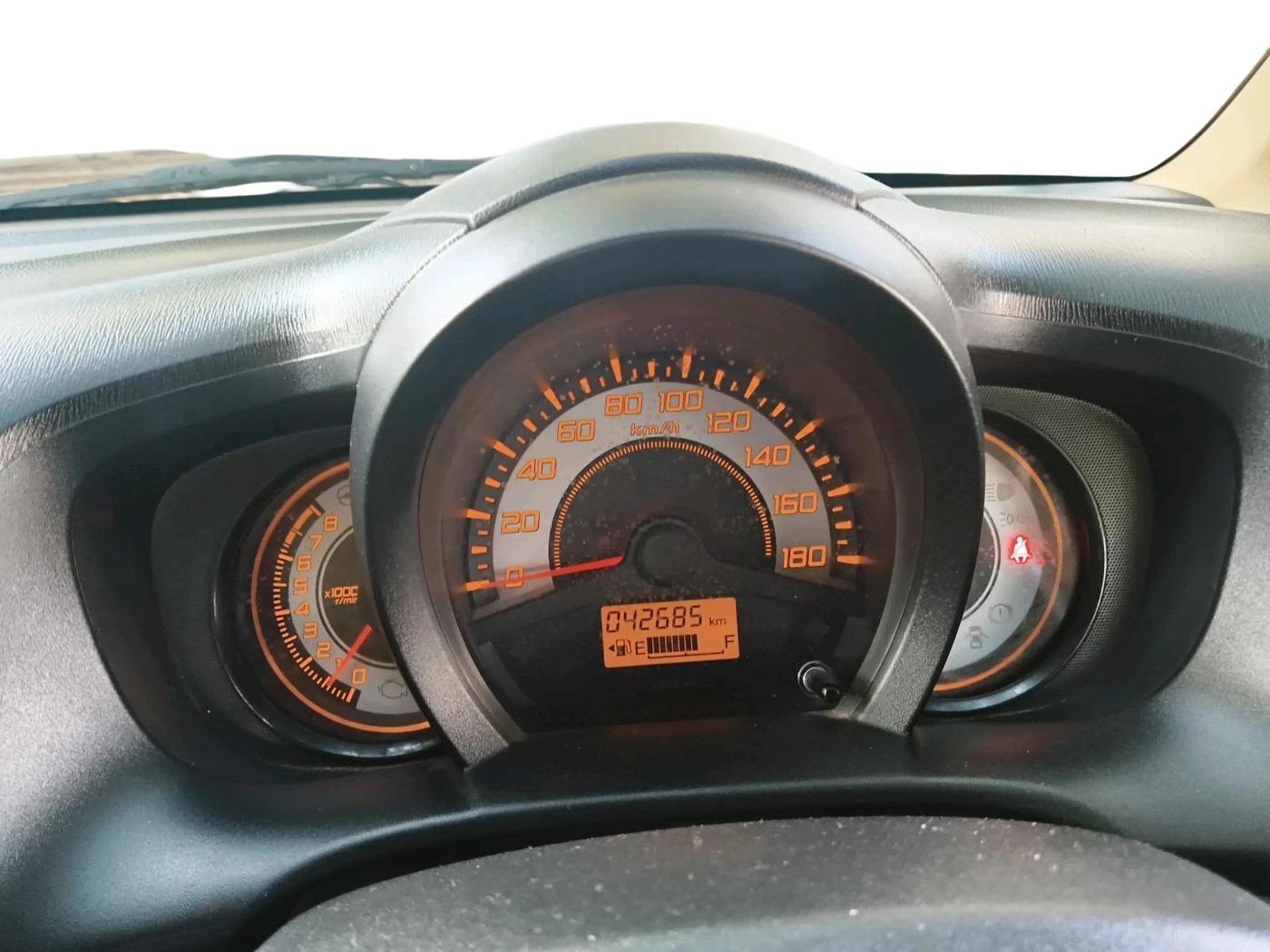 2014 Honda Brio S MT, Petrol, Manual, 42,685 km, interior