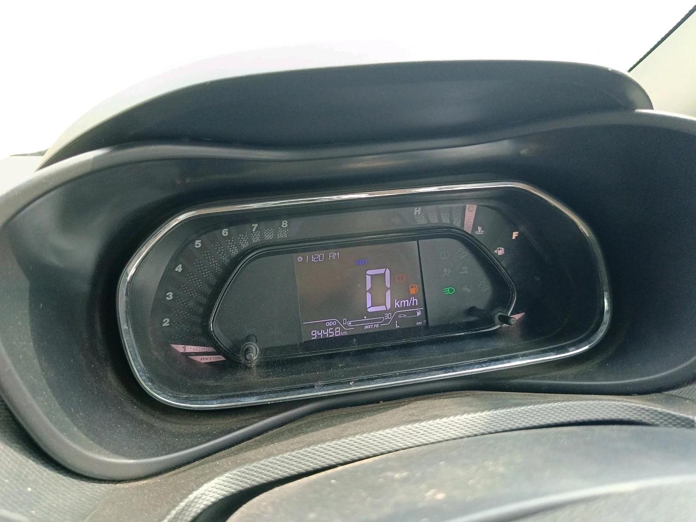 2021 Tata NEXON XM SUNROOF PETROL, Petrol, Manual, 94,458 km, interior